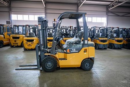  Дизельный погрузчик GOODSENSE FD15 1,5т 3,0м Yanmar Арт 807148 низкие цены 